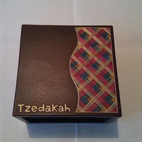 Artistic One of a Kind Wood and Straw Tzedakah Box  4"x4"