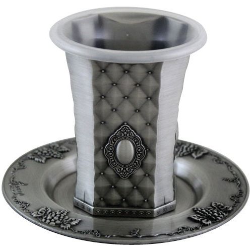 Kiddush Cup / Becher with Saucer Ornate design in Pewter