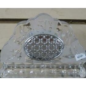 CRYSTAL & SILVER NAPKIN HOLDER Design may vary